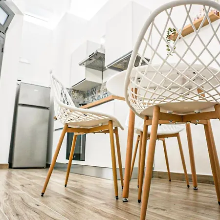 Апартаменты Carmelitani Loft Center