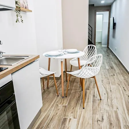 Апартаменты Carmelitani Loft Center