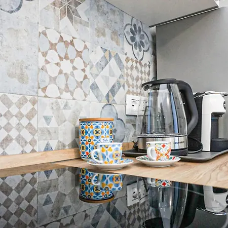 Carmelitani Loft Center *