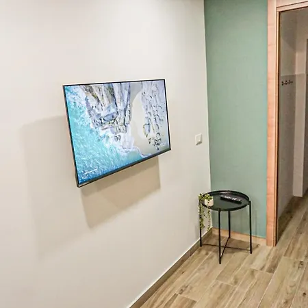 Carmelitani Loft Center