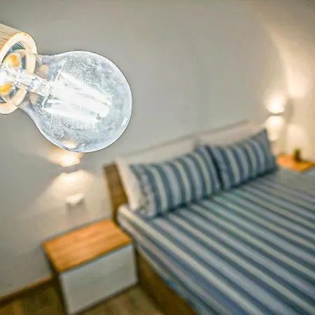 Апартаменты Carmelitani Loft Center *